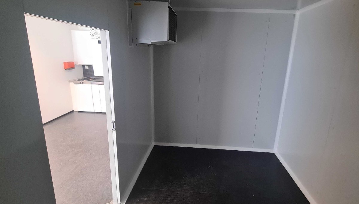 roomD2